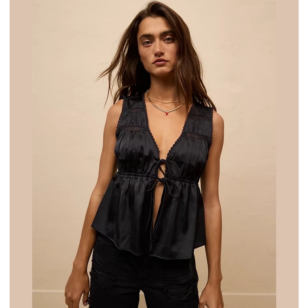 Tie Front Lace Top